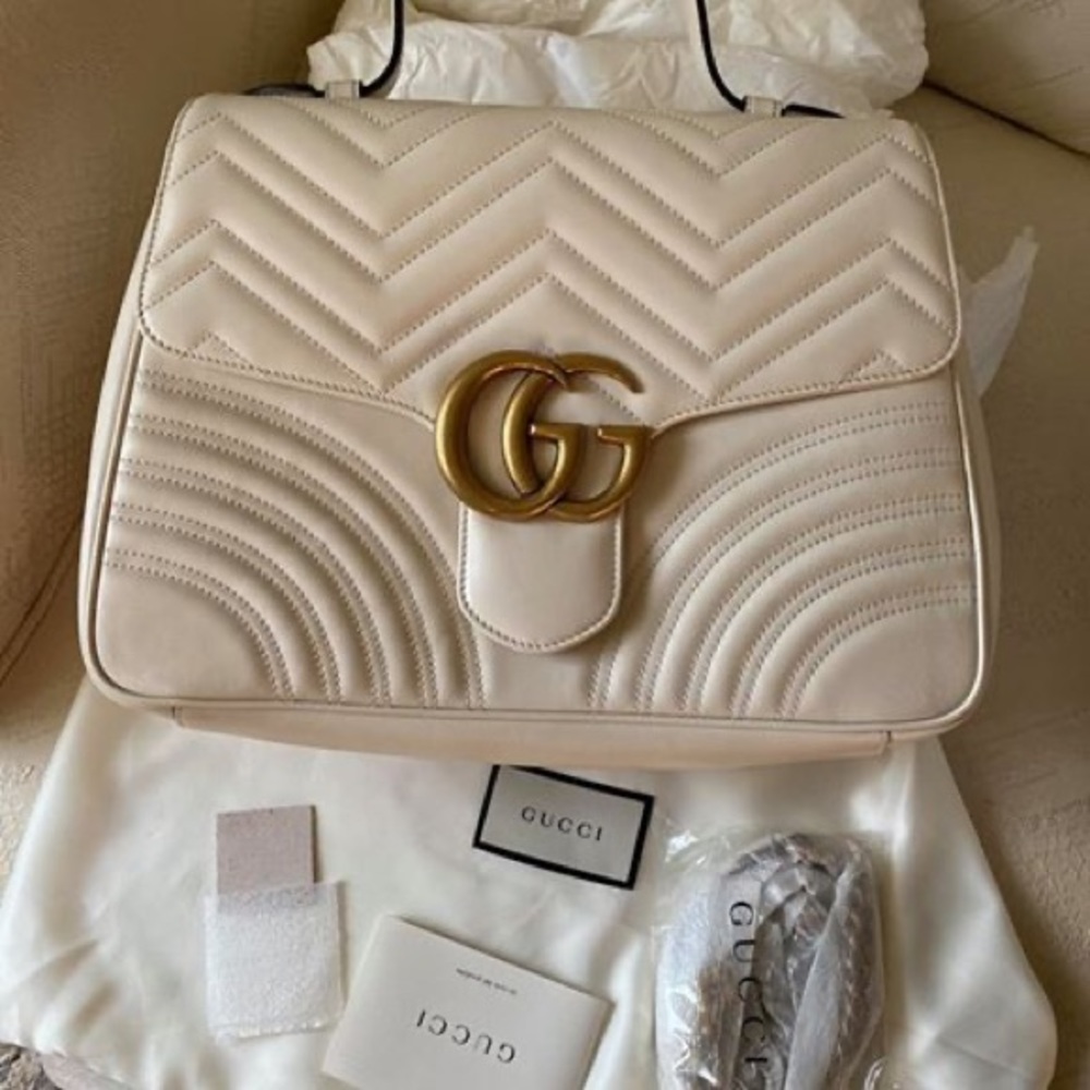 Medium Marmont GG top handle bag